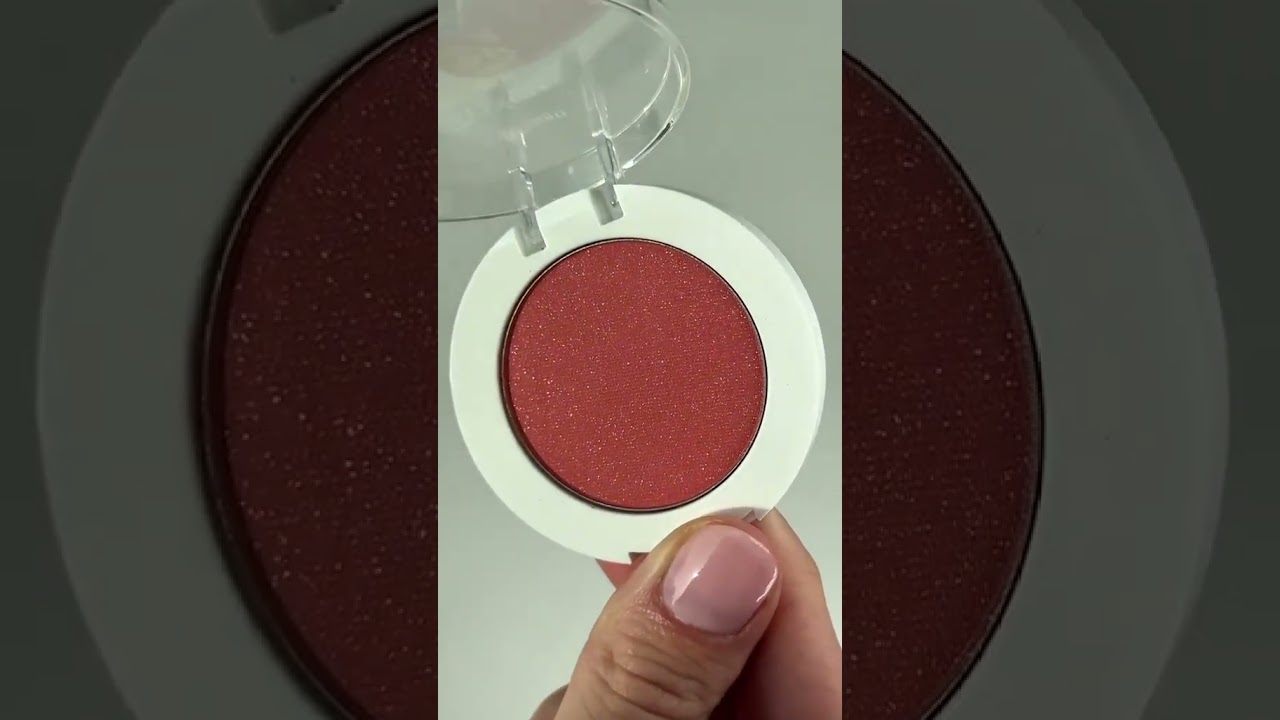 AMAMOS este rubor de CyPlay que tiene BRILLOS #maquillaje #tutorial #cyzone #asmrsounds