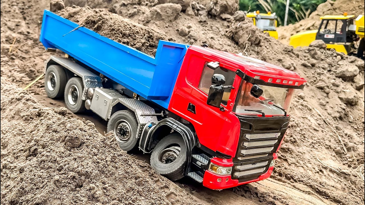WOW! MEGA RC Trucks and heavy Machines!