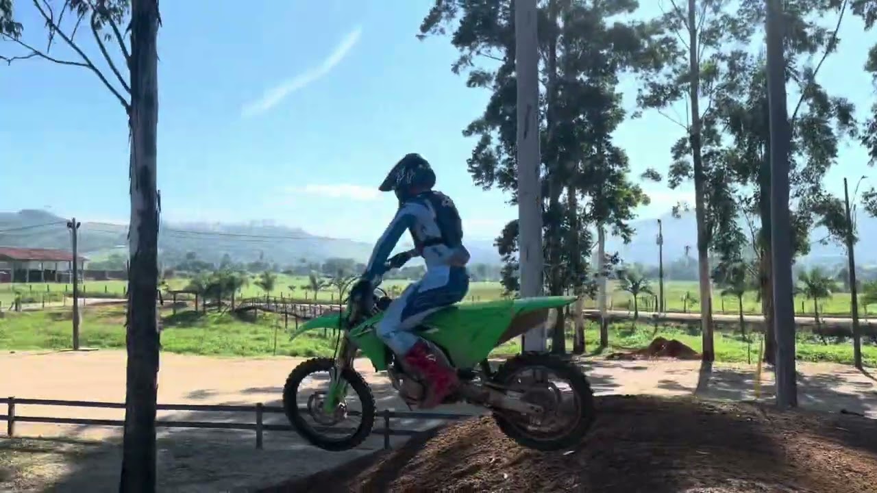 Treino no ct lorenzo  com meus amigos e amigas do motocross #motovlog  #motocross #amigos #treino 
