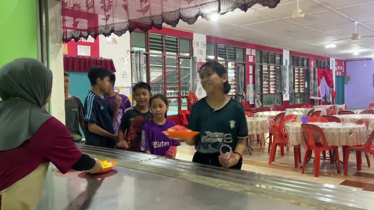 Trailer Selipar Terbang