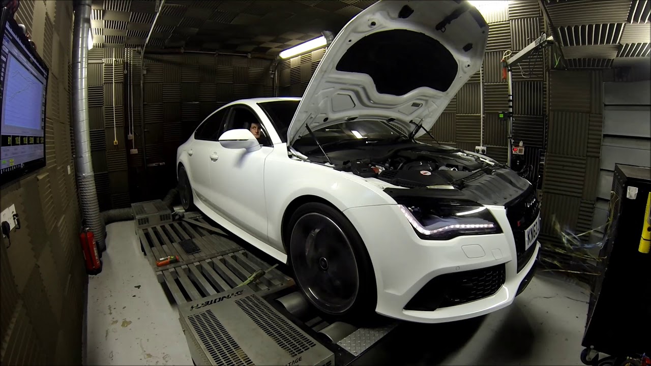 A customers 700BHP Audi RS7 On the Dyno at Motorsport Developments In Blackpool Lancashire
