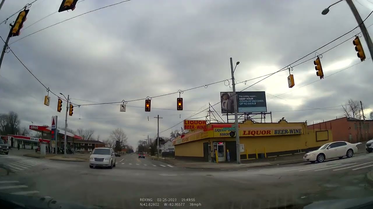 Dash Cam: McNichols (6 Mile) To Chalmers Detroit, Michigan 4K