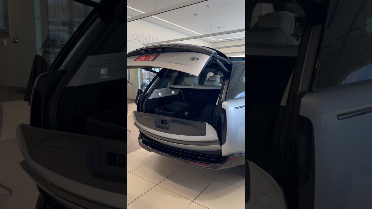 Here&rsquo;s a hidden feature on the 2023 Range Rover! #cars #trending #automobile #landrover #rangerover