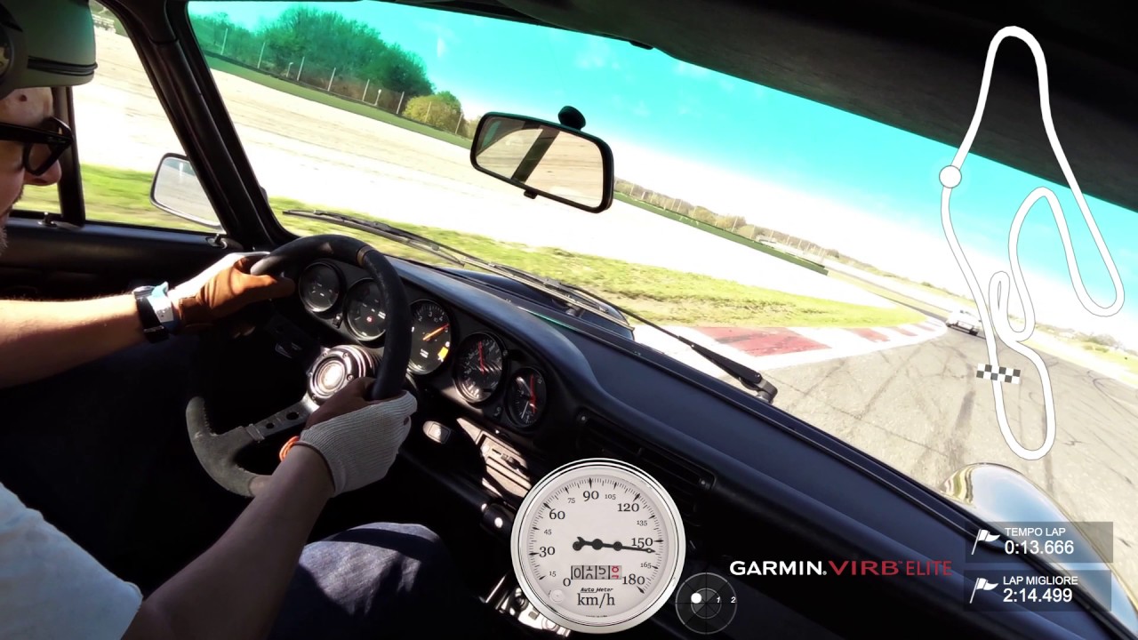 Porsche 911 Carrera 3.2 vs 911 SC