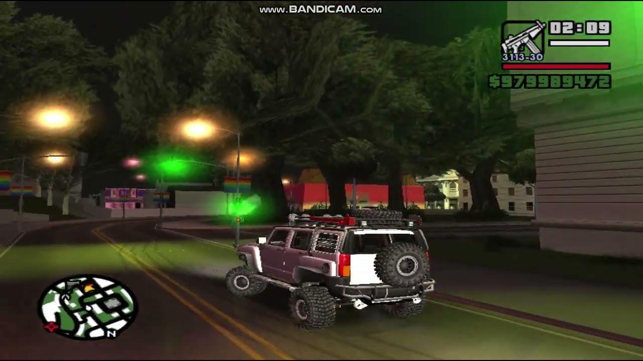 Grand Thef Auto San Andreas Liberty city Hummer H3 VERDE  PA389SULI VS Humer H3 Empotrada