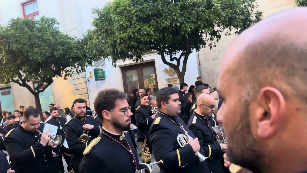 Batería AM la Clemencia pasa calles