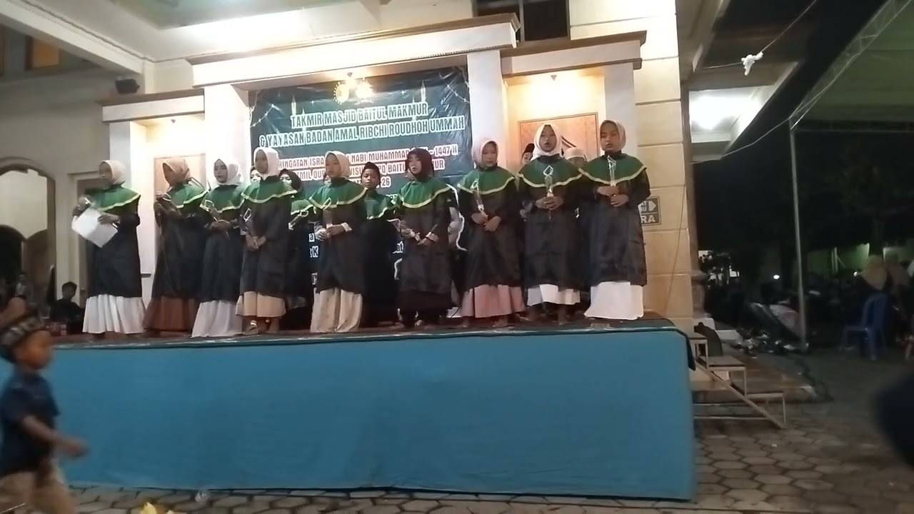 Wisudawan santri TPQ baitul makmur 4 jan 25