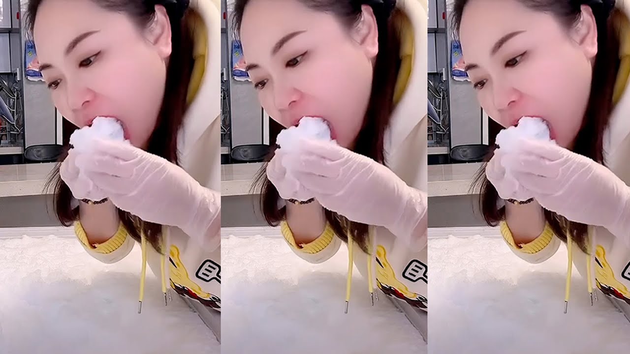 Ajing / ASMR ICE EATING / ASMR MUKBANG ICE EATING SOUNDS FROM THE FROZEN WATER