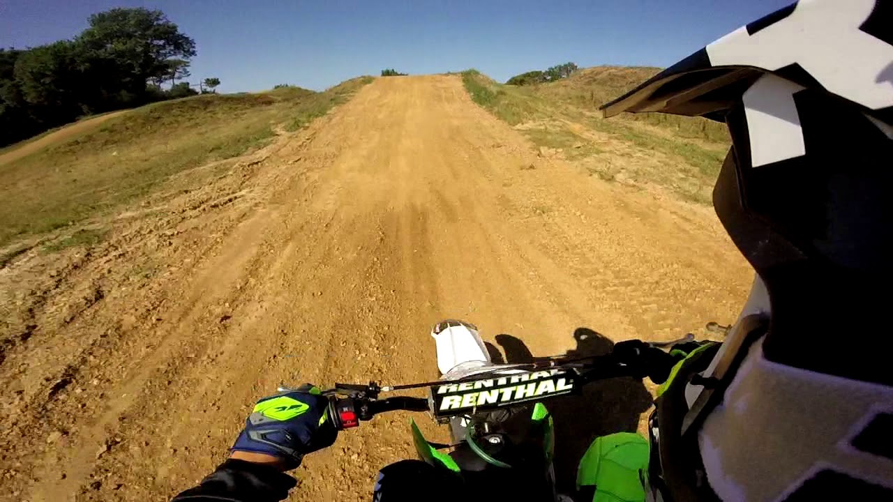 Ma premiere fois sur un circuit Mx avec ma dirt 140 !!