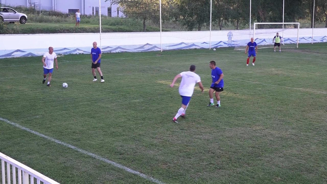 Debeli vs Mršavi - Najveselija fudbalska utakmica u Starim Banovcima