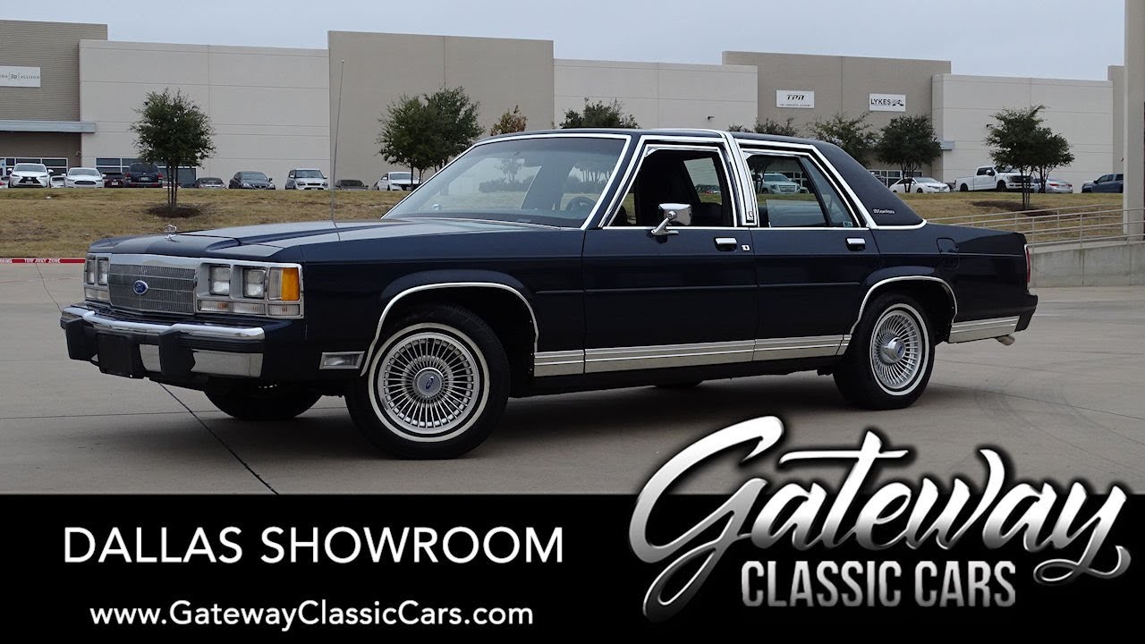 1991 Ford Crown Victoria #1466 Dallas Showroom