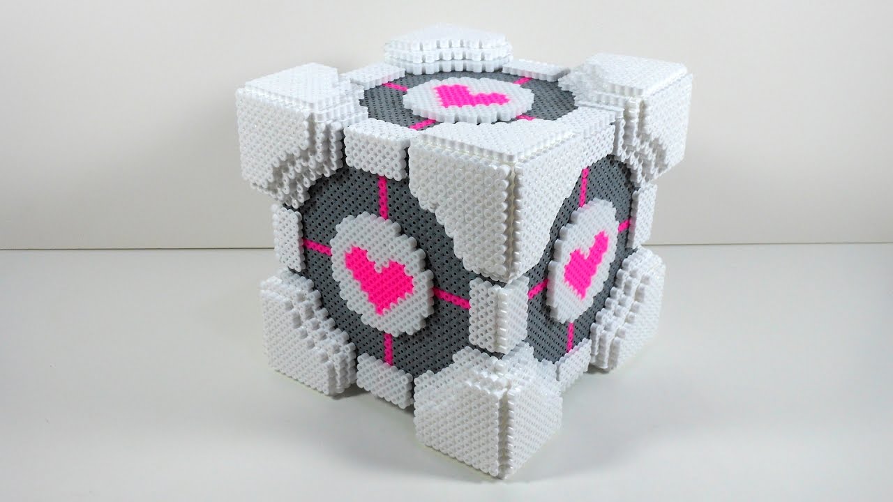 Como Hacer un Cubo de Compañía con Hama Beads | Tierras de Rol