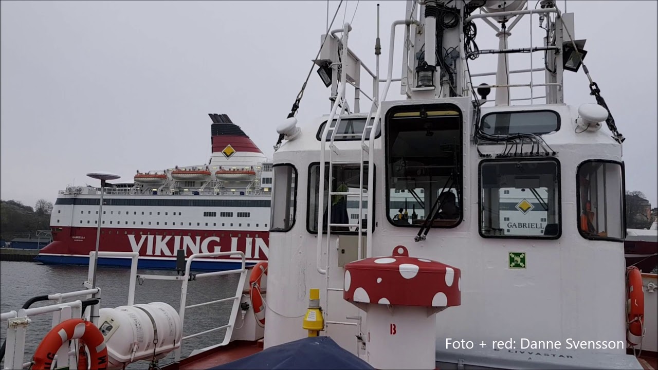 Isbrytaren St Erik förhalas till Beckholmen 2019 11 15