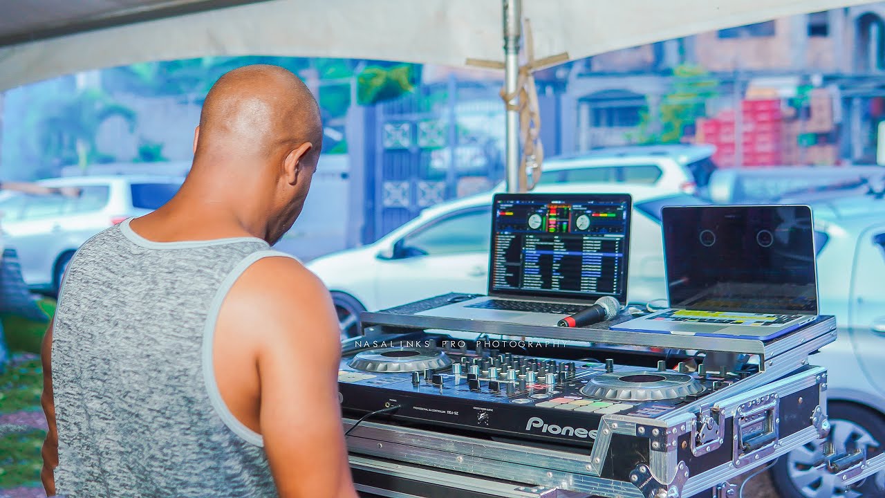 Dj Mark Movements Early Dubplate Juggling @Stars Connection In Alva St. Ann May 28, 2022