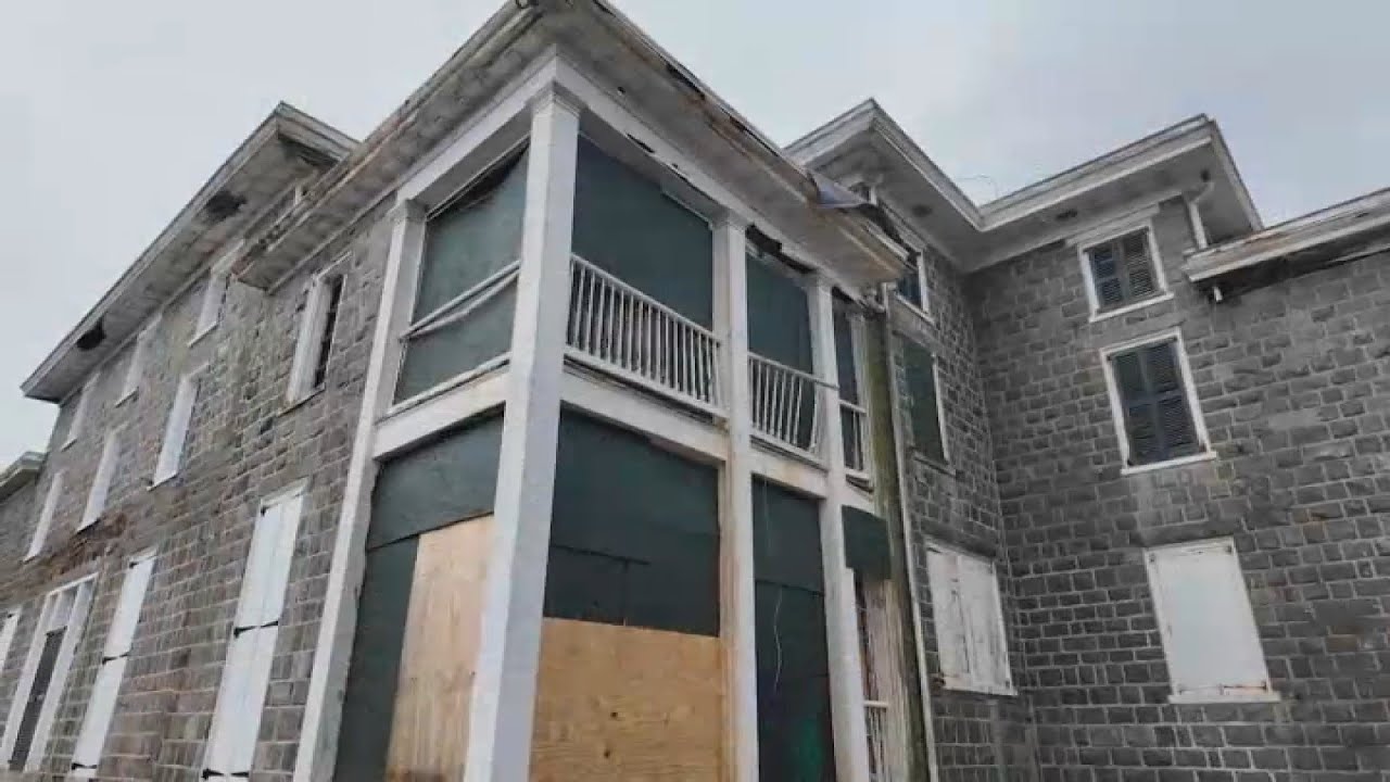 New owner of Gibraltar mansion in Wilmington working to save the historic property