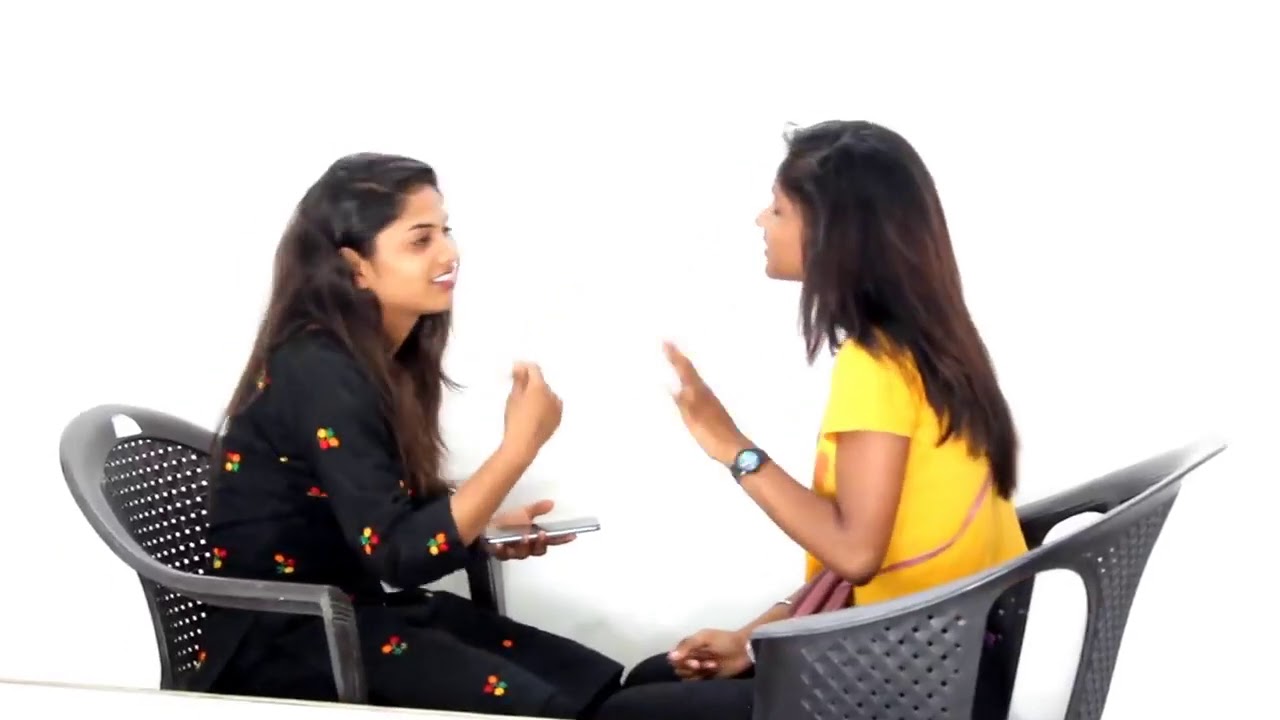 Lesbian Prank Gone lipkiss
