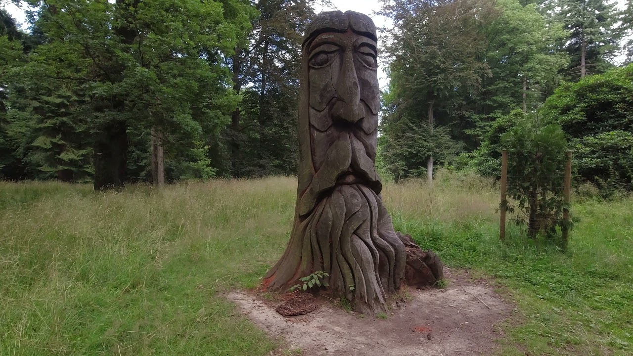 Kopicův statek - od Ivanky (skalní věž), přes Adamovo lože, Arboretum až po skalní reliéfy.