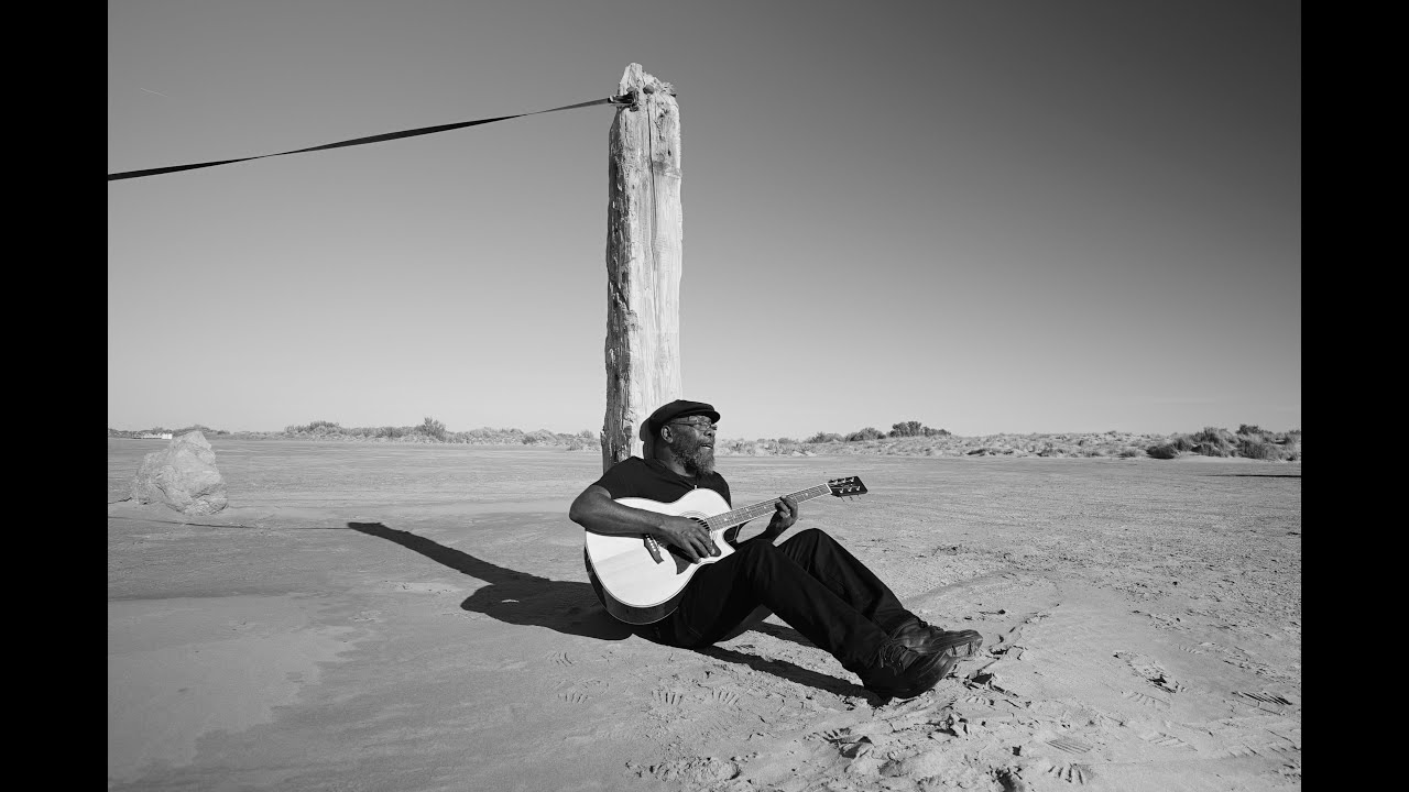Clinton Fearon - Waiting [Official Video]