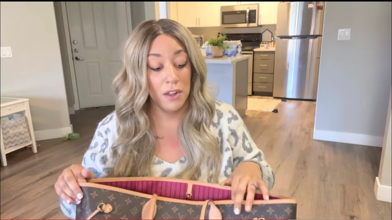 What’s in my Louis Vuitton Neverfull Gm