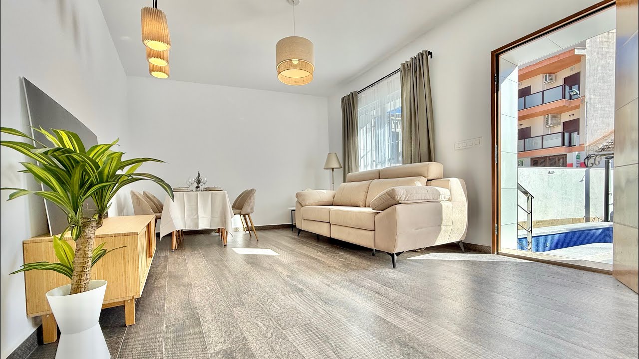 Planta baja con patio y terreno en venta en San Javier. Se vende casa reformada con piscina