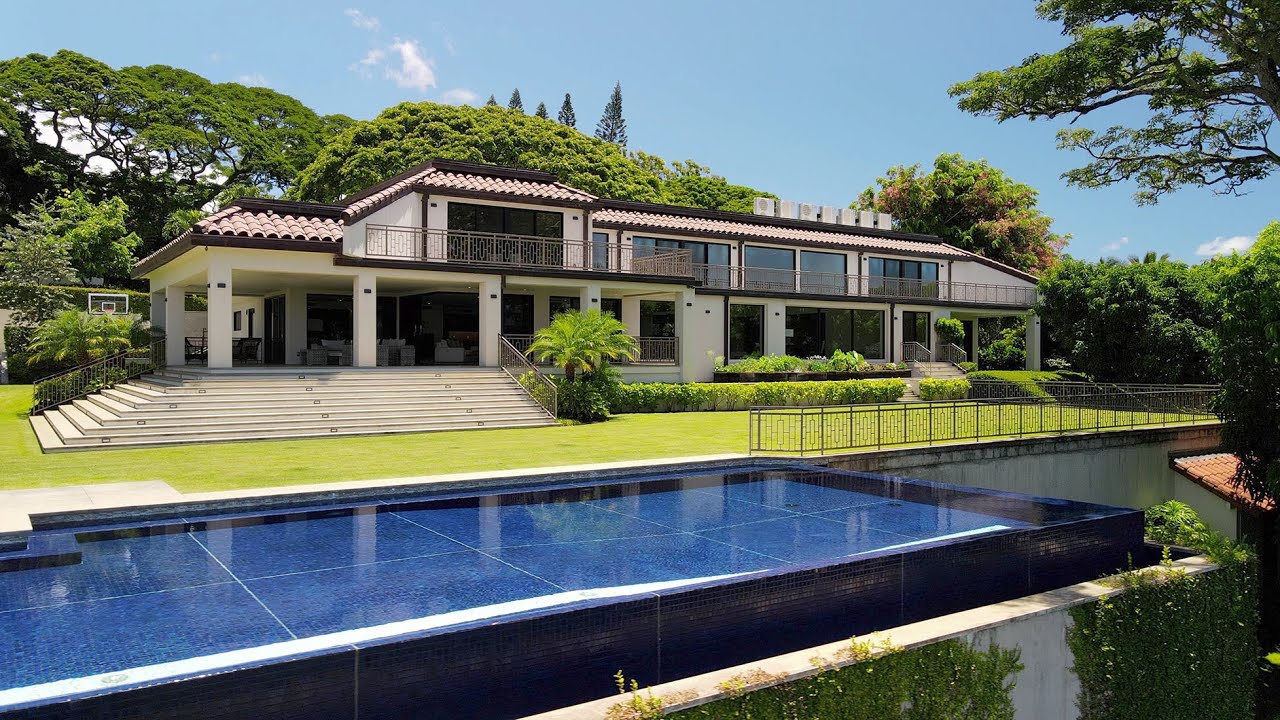 Cool House on Tantalus, Honolulu, Hawaii | FS $14.7M