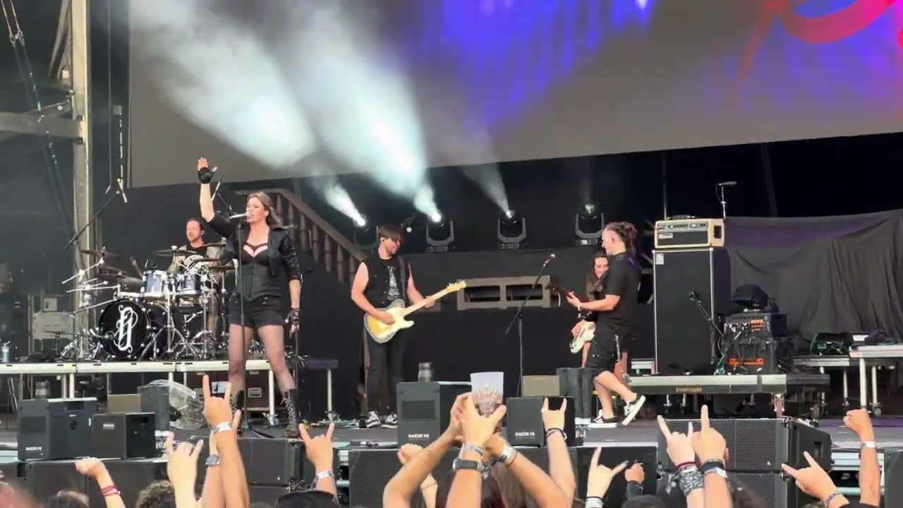 Floor Jansen - 7 Days to the Wolves ( Nightwish ) @ Midalidare Rock Fest 2025