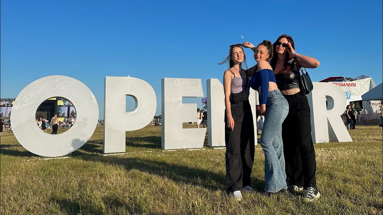 NIE MOGĘ GADAĆ JESTEM NA OPENERZE