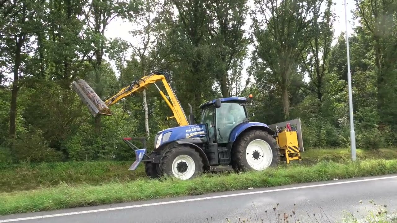 SLOOTKANTEN / BERMEN MAAIEN EN KORVEN MET FENDT DOOSAN LIEBHERR NEW HOLLAND