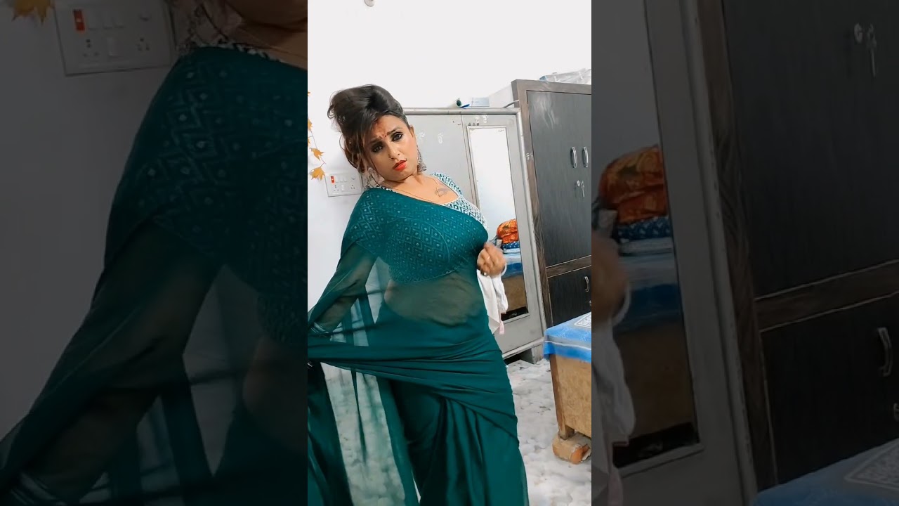 कैसे लगी मैं इस हरी साड़ी में  ????