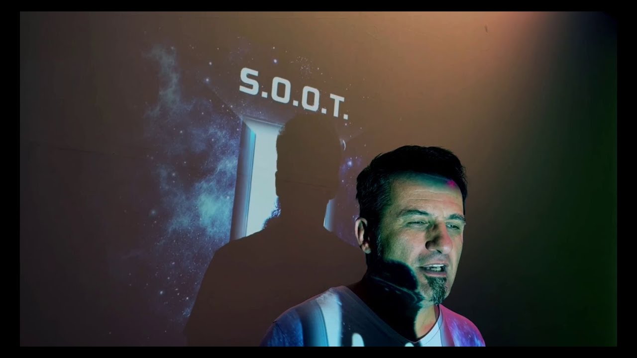 S.O.O.T. - Ember cipelte feat. Rákóczi Antal