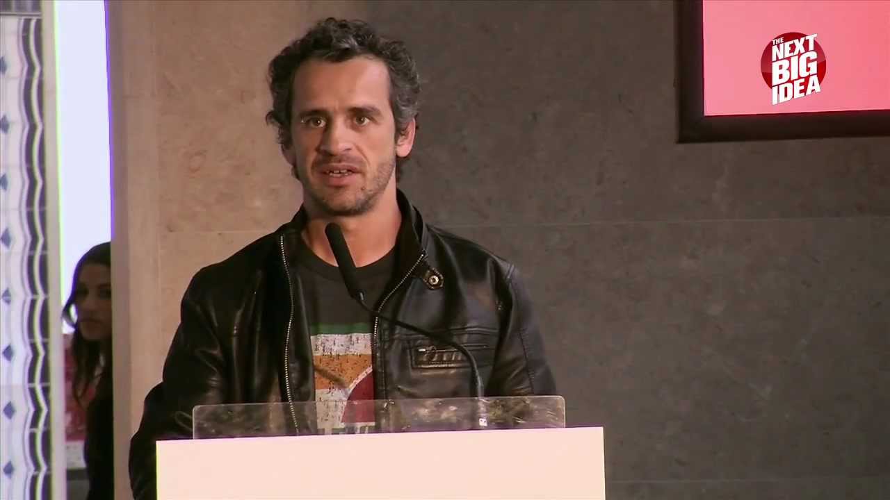 O possível é o futuro do impossível | José Luis Peixoto
