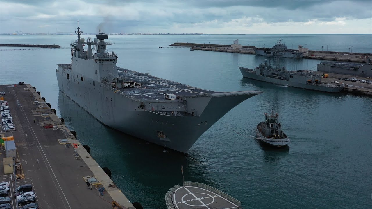 Tres buques de la Armada espa&ntilde;ola realizan ejercicios de adiestramiento en el Mar de Albor&aacute;n