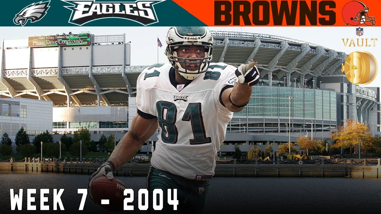 A Streak on the Line in the Land! (Eagles vs. Browns, 2004) | NFL Vault Highlights