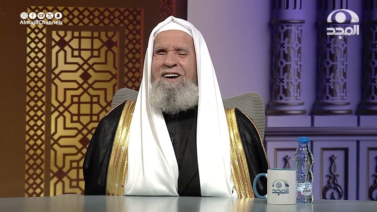 حكم الترند الشائع بتقديم الطلاب هدايا للمعلم ؟ | معالي الشيخ: أ.د. عبدالله الركبان