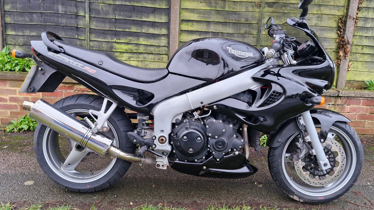 Triumph Sprint RS 955i 