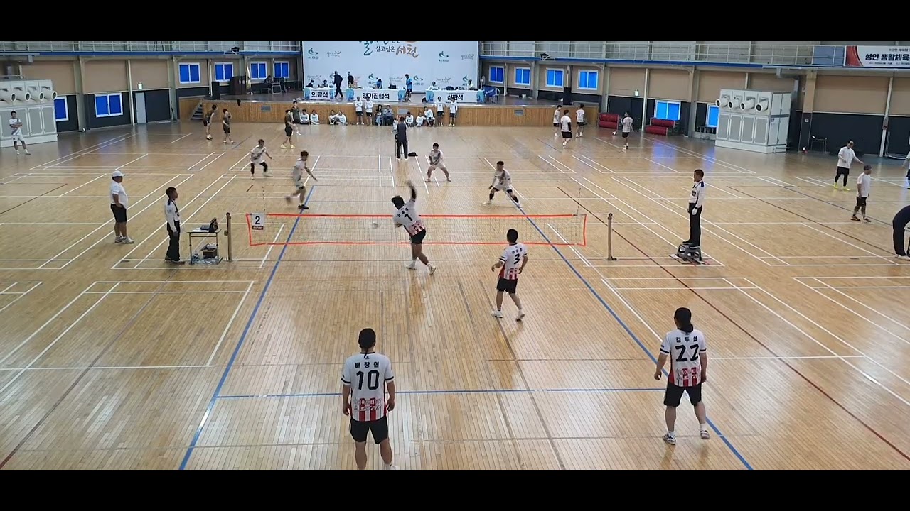 쏘디엔데블스 박동형 VS 서천서래야 오세영. 결승전 전국40대부.서천 맥문동 꽃 축제배 왕중왕전 족구대회. #football #automobile #sports #족구