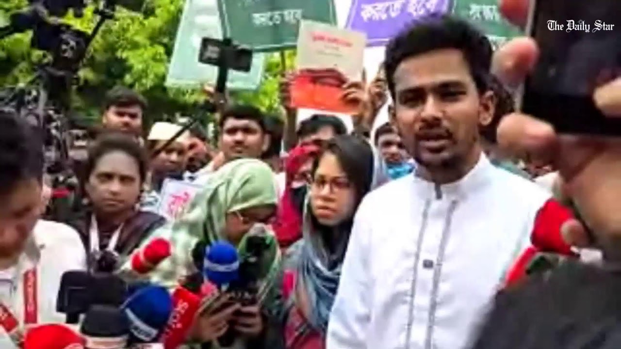 LIVE: সংসদ ভবন এলাকায় কথা বলছেন আসিফ মাহমুদ সজীব ভূঁইয়া