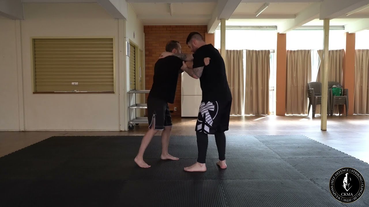 How to Defend Against a Punch with IDA into a Push Away | Krav Maga Brisbane