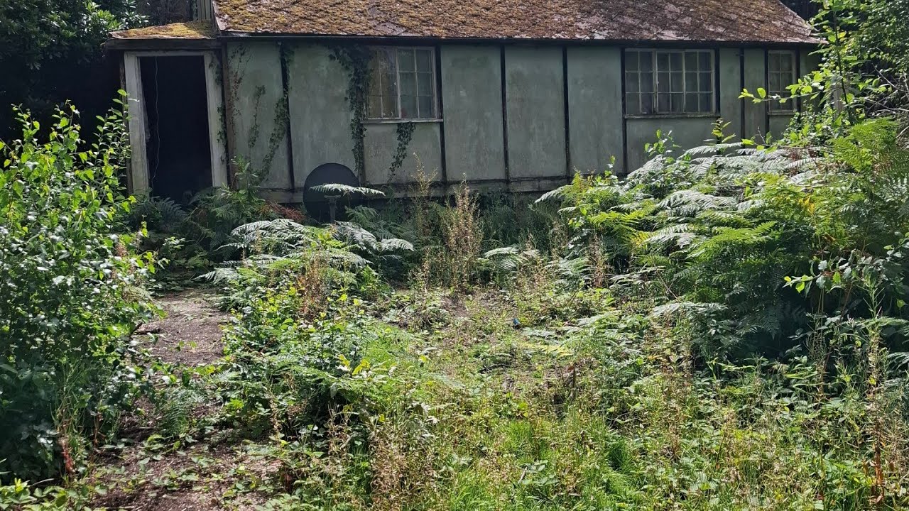 bikers cottage so much left behind