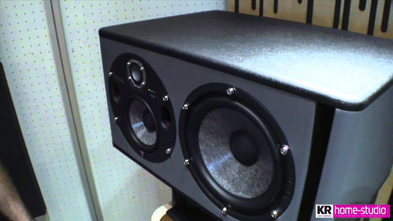 [MESSE 2015] - Nicolas Debard de Focal présente la Trio6 Be