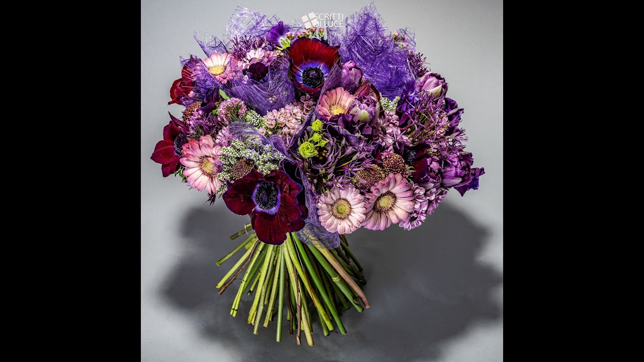 Mazzo di fiori legato: come creare un bouquet a spirale - Versione Integrale