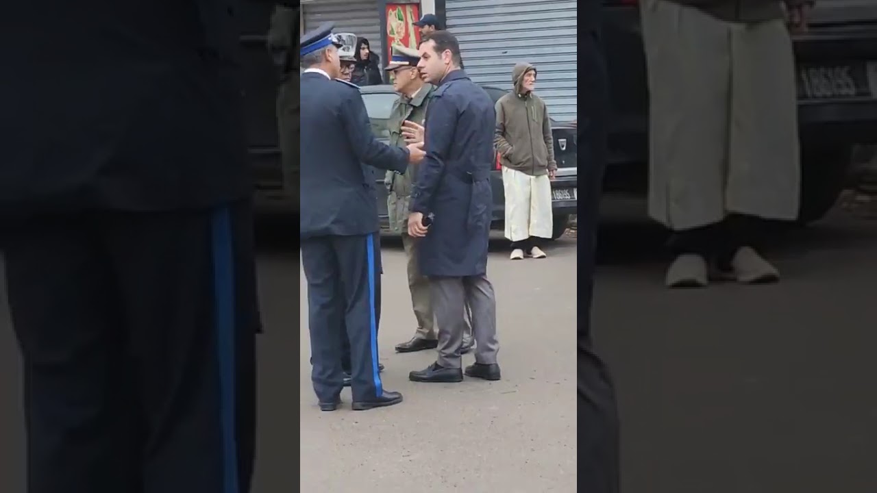 عاجل من المحمدية....الجيران سمعو الطرطيق في العمارة و كلشي خارج مخلوع و الروينة واقعة !