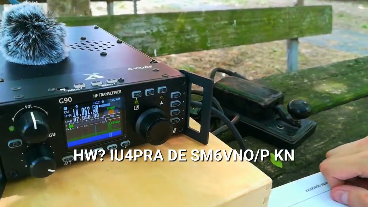 Slow Speed (QRS) CW QSO - Morse Code Listening Practice - 2025/06/15