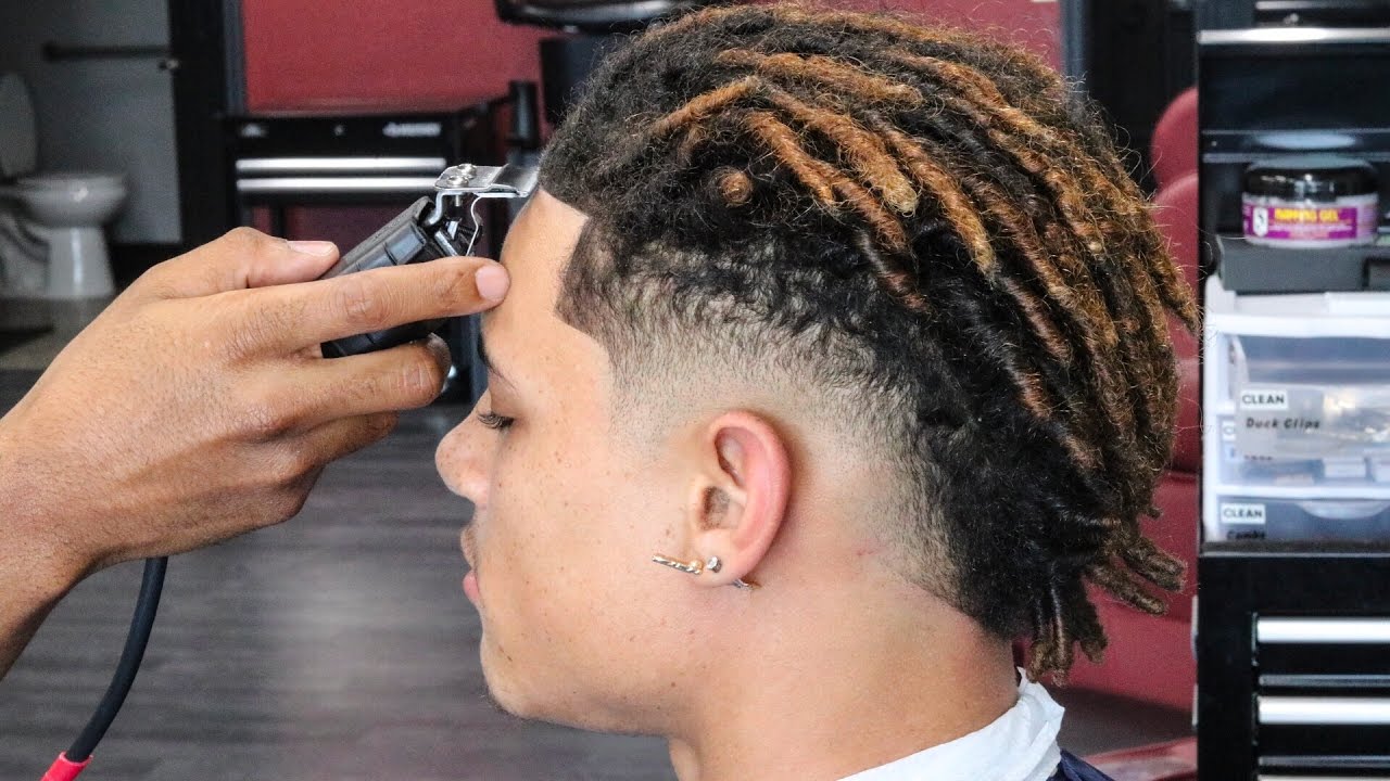 HAIRCUT TUTORIAL: DREADS | MOHAWK | HOW TO CREATE A LINE UP IN THE FRONT