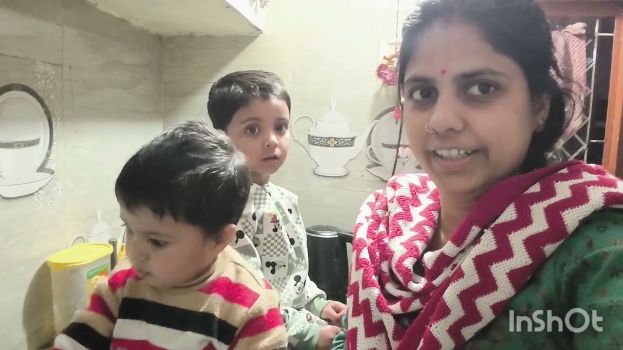 Do bache me akele kaise sambhalti hu☺😊😊😊