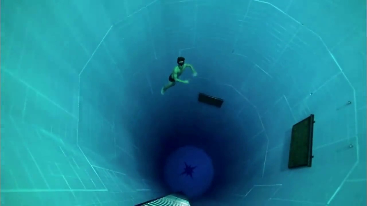 A inacredit&aacute;vel piscina mais profunda do mundo- 40m