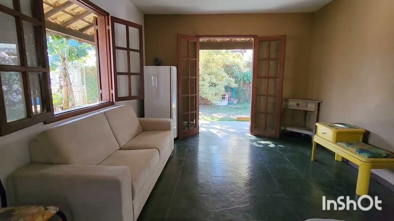 Casa Térrea 170m2 com 4 quartos e Piscina em frente a Lagoa Balneário São Pedro