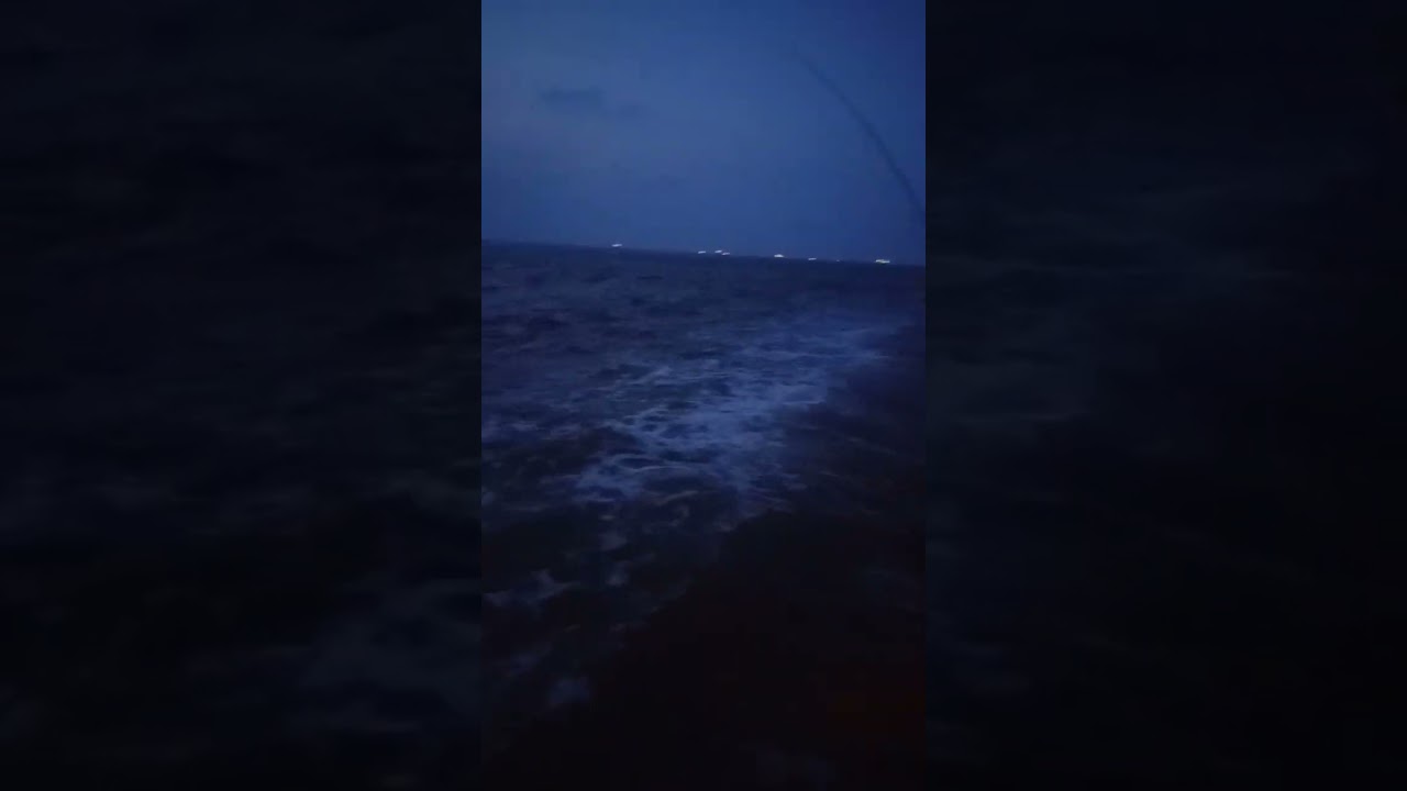 strike monster baracuda di dam Semarang saat ombak besar