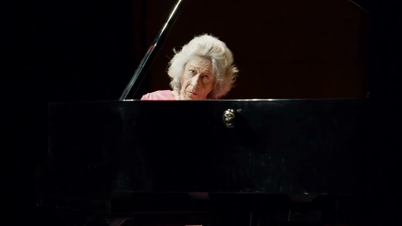 CONCIERTO DÍA DE LA MUJER