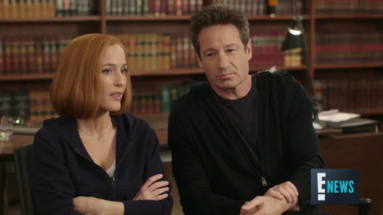 Enews interview with David Duchovny, GIllian Anderson and Chris Carter for The X-Files season 11